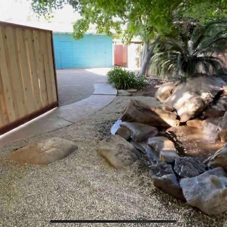 Brand New 2Br Cute Blue Led In North Fresno Apartment Exterior photo